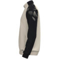 JAKO Polyestervest Sonic 9326 in Off White/Zwart, modern en functioneel polyesterjack met schouderprint en JAKO-stippen, duurzaam, ademend en ideaal voor training, vrije tijd en sportieve activiteiten. JAKO Teamline Sonic